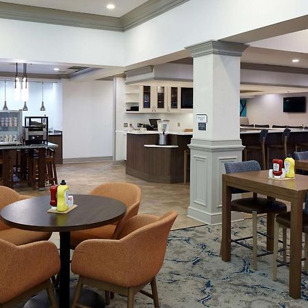 Hilton Garden Inn Merrillville Exterior photo