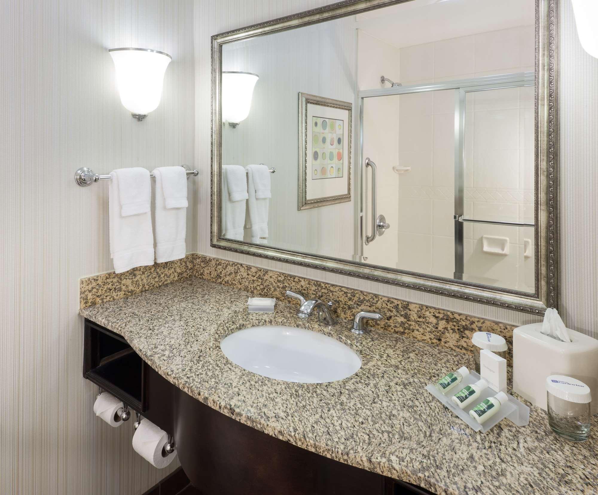 Hilton Garden Inn Merrillville Exterior photo